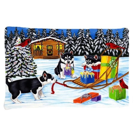 Carolines Treasures Carolines Treasures AMB1318PILLOWCASE Christmas Mush Siberian Husky Fabric Standard Pillowcase AMB1318PILLOWCASE